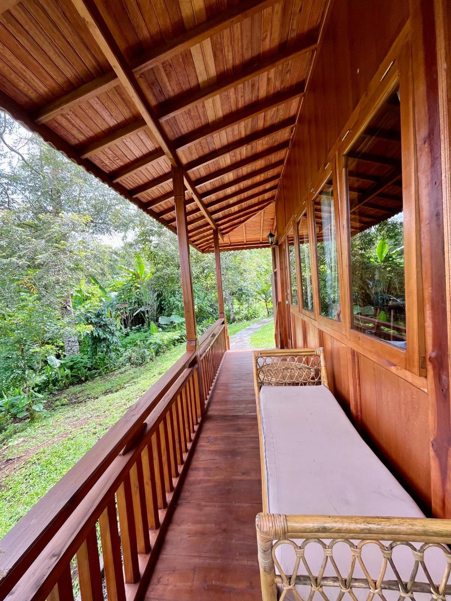 Manigelang Villa Munduk Δωμάτιο φωτογραφία